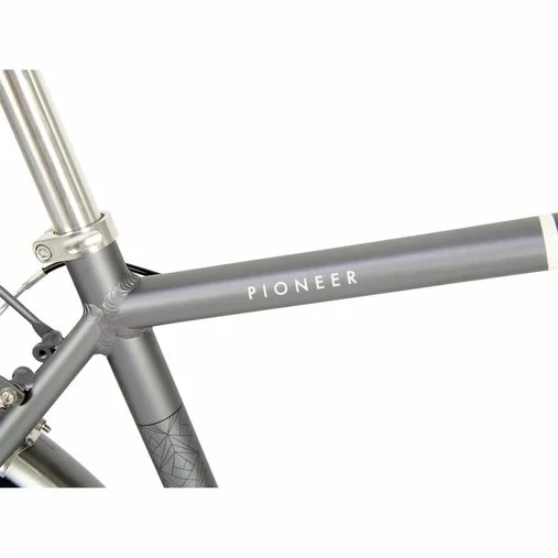 Raleigh Pioneer Hybrid Bike-Black/Silver 22 5 Raleigh Pioneer Hybrid Bike-Black/Silver 22 - Image 5