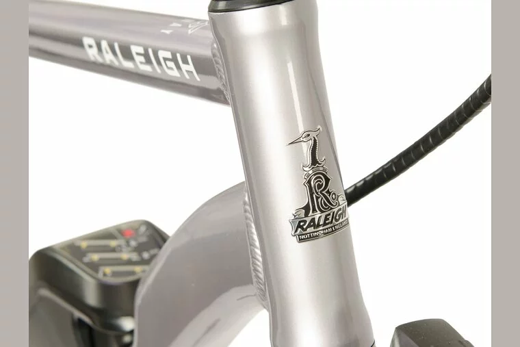 Raleigh Array Exclusive Electric Hybrid Bike-Silver 3 Raleigh Array Exclusive Electric Hybrid Bike-Silver - Image 3