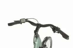 Raleigh Motus LowStep Electric Hybrid Bike-Green 22 14 Raleigh Motus LowStep Electric Hybrid Bike-Green 22 -Bikes Sales Shop 913222 5