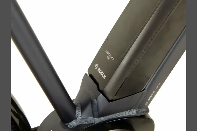 Raleigh Motus CrossBar Electric Hybrid Bike-Blue 22 10 Raleigh Motus CrossBar Electric Hybrid Bike-Blue 22 - Image 10