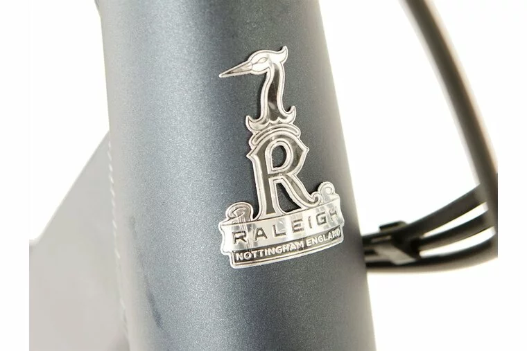 Raleigh Motus CrossBar Electric Hybrid Bike-Blue 22 3 Raleigh Motus CrossBar Electric Hybrid Bike-Blue 22 - Image 3